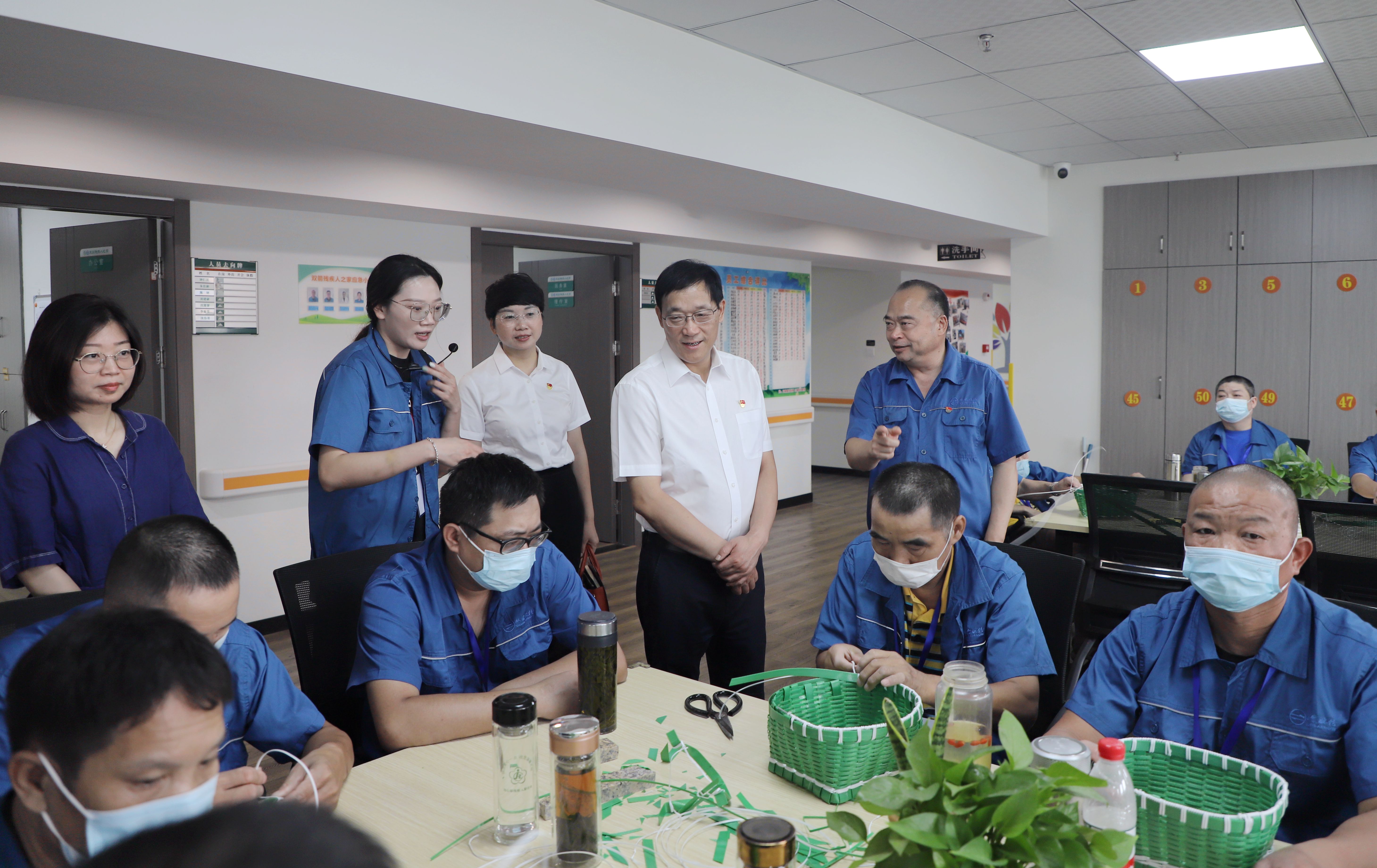 ����Э��ϯ���ָ�һ��ݰ��vwin��Ӯ��ҳ�桰�м���֮�ҡ����п���