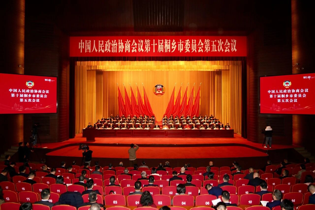 �������¼�����vwin��Ӯ��ҳ��ɷݶ��³��򿭷�����ͩ������Э�ۻᲢ�����ײ�